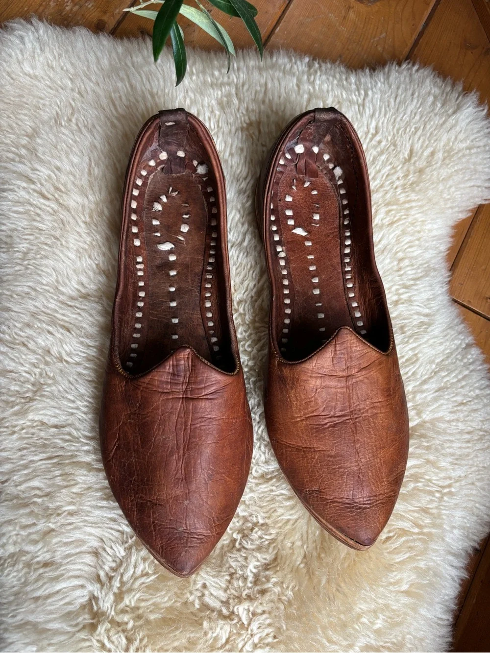 Vintage Handmade Indian Leather Juttis